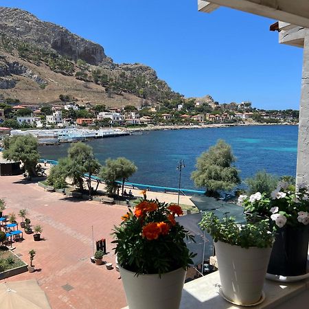 La Piazzetta A Mare Holiday House Sferracavallo Exteriör bild
